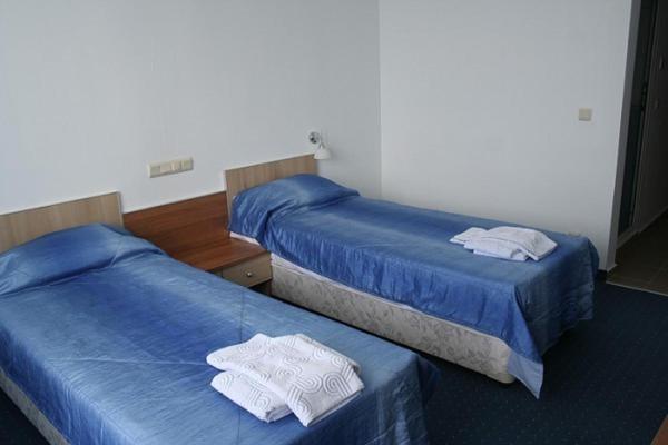 Hotel Akre Каварна Экстерьер фото